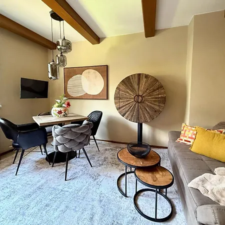 Kitz4ever By Belle-stay * Κίτσμπουελ